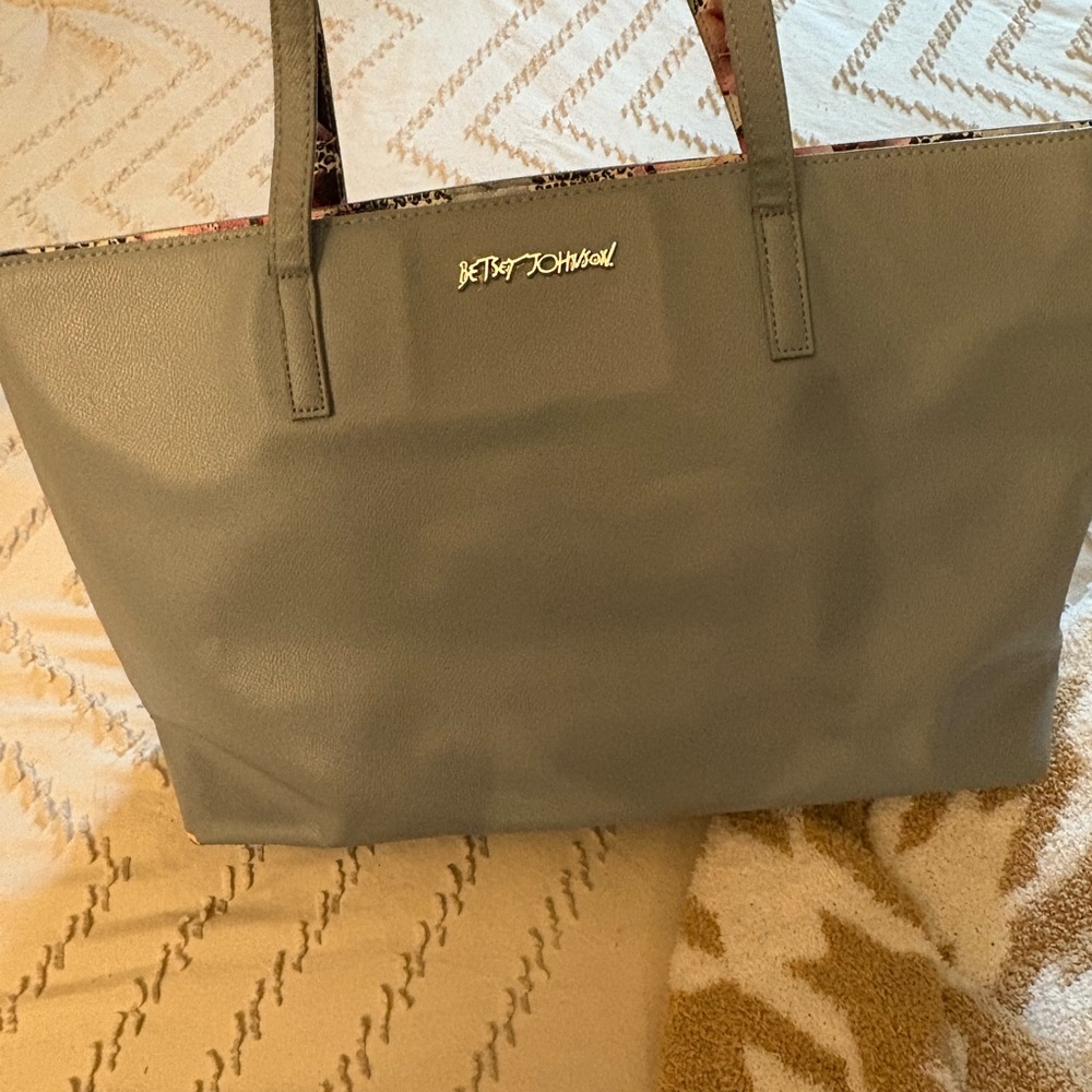 Betsey Johnson Elegant Gray Tote